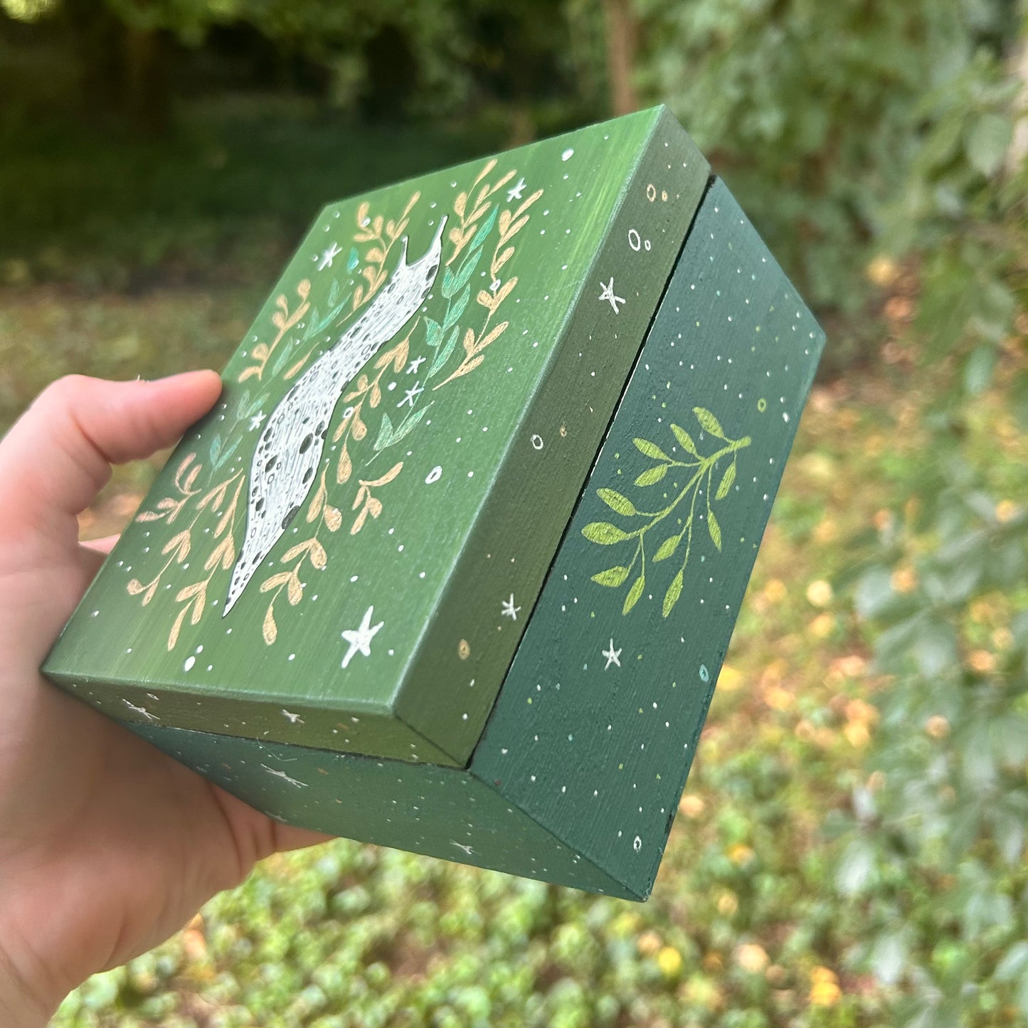 Handpainted Slug Box (Green and Gold Leaves)