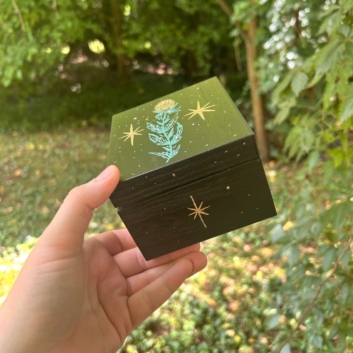 Handpainted Thistle Box (Gold Star)