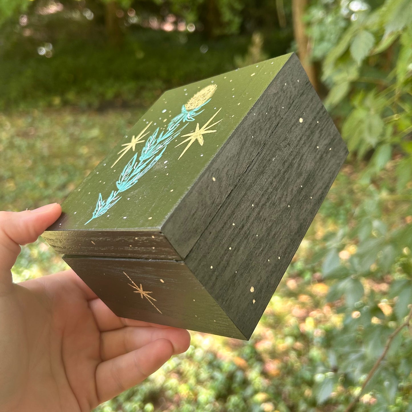Handpainted Thistle Box (Gold Star)