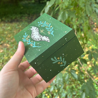 Handpainted Slug Box (Golden Berries)